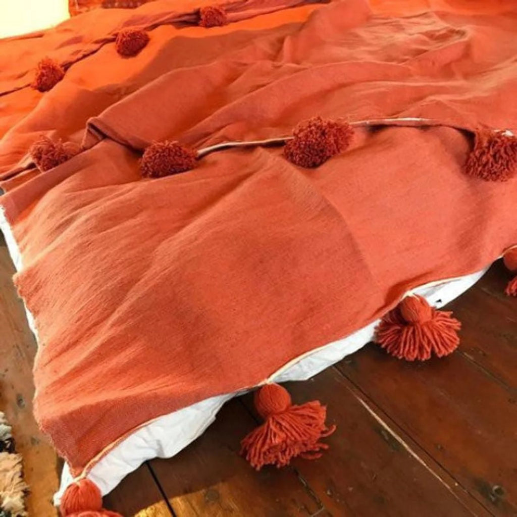 Moroccan Pompom blanket - Orange pompom blanket